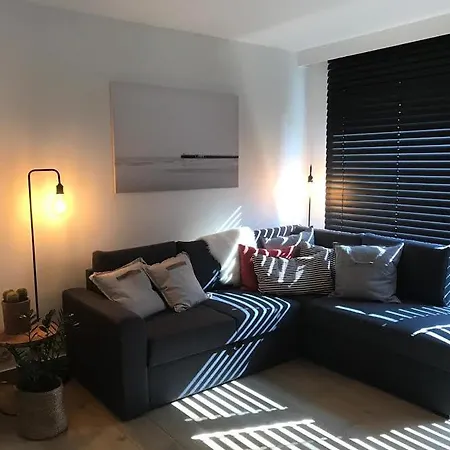 Apartment Zalig In *
